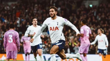 عمر مرموش يقود تشكيل قمة الدوري الإنجليزي بين تشيلسي وتوتنهام في الدوري