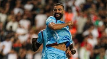 محمد صلاح يتصدر قائمة العرب في الكرة الذهبية وتراجع ترتيب أشرف حكيمي