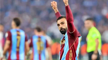 مدرب كوبس الفنلندي يكشف عن خطة خاصة لإيقاف محمد صلاح قبل مواجهة طرابزون