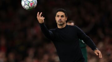 نجم أرسنال يدرس الرحيل عن أرتيتا وقطب مدريد يراقب الموقف باهتمام كبير