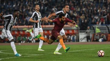 نجم يوفنتوس يخرج عن صمته بشأن مقارنته بأسطورة ليفربول محمد صلاح