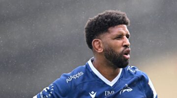 وفاة لاعب جنوب أفريقي إثر سقوطه من شرفة فندق إقامته في ظروف غامضة